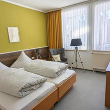 Hotel Heilbrunnen, 耶施塔特 — 照片 4