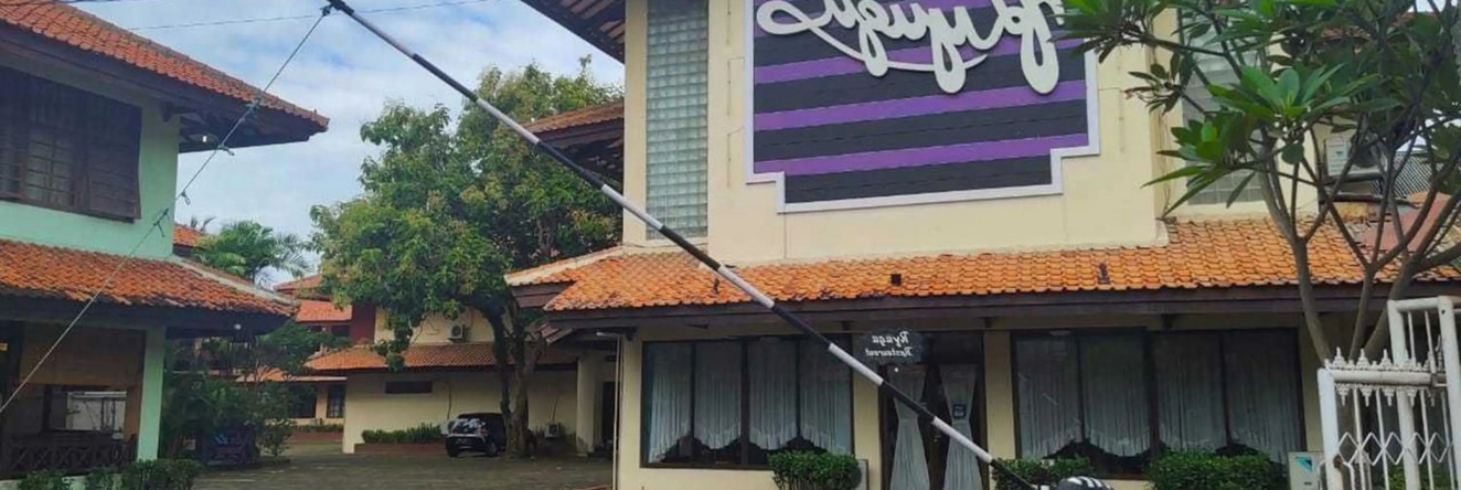 Reddoorz Plus Near Tugu Mercusuar Anyer, Аньер — фото 1