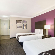 La Quinta Inn & Suites by Wyndham Boston-Andover, Andover — photo 4