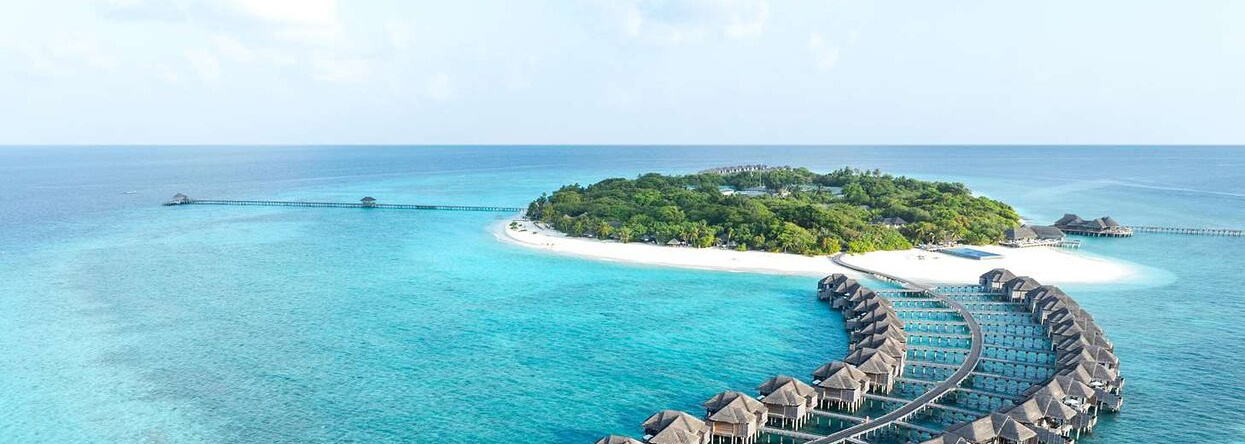 Ja Manafaru Resort, Ihavandhippolhu Atoll — photo 1
