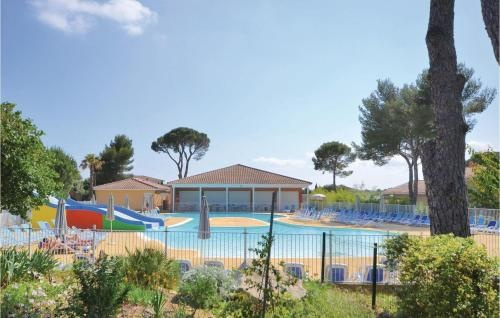 Holiday Home In Calvisson, 卡尔维松 — 照片 1