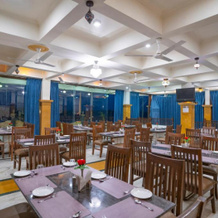 Hotel Narmada River View, Хошангабад — фото 5