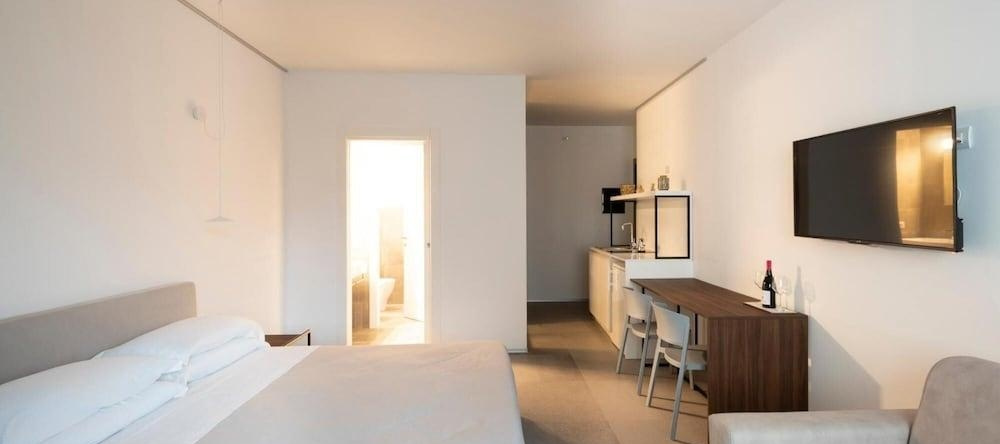 Alkamuri Posh Hotel Spa - 101 Suite Deluxe, Alcamo — photo 1