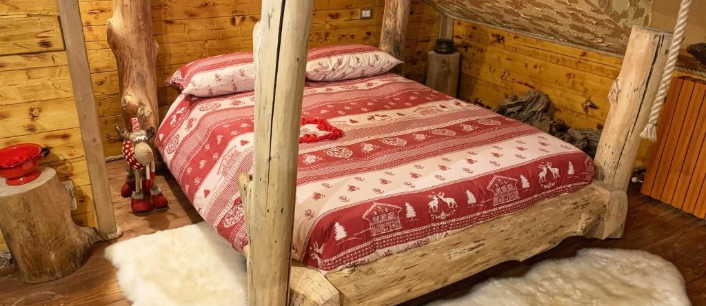 Alla Stalla Suite & Chalet, 皮亚扎托雷 — 照片 1