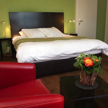 Boutique hôtel, Guesthouse La Musardiere, Essertines sur Rolle — photo 5