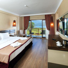 Marmaris Resort Deluxe, 希萨罗纽 — 照片 3