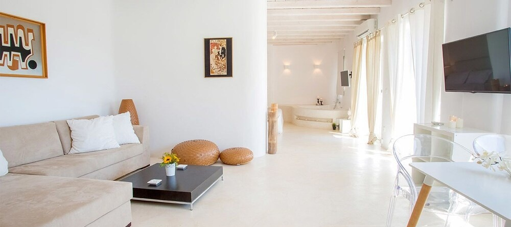 Villa Allegria By Mykonos Pearls, Плинтри — фото 1