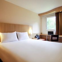 Ibis Chevilly Larue, Шевийи-Ларю — фото 3