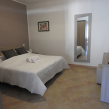 Villa Nina Apartments, 卡斯特尔莫拉 — 照片 3
