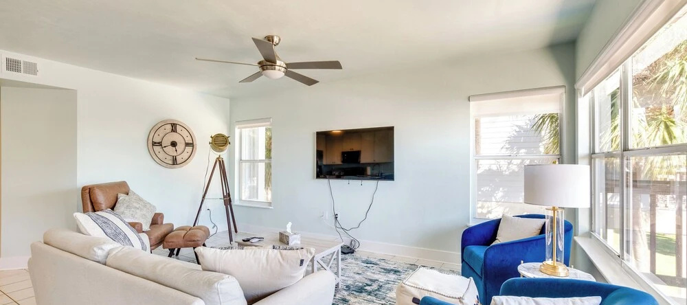 Cedar Key Condo w/ Balcony & Gulf Views!, 切达基 — 照片 1
