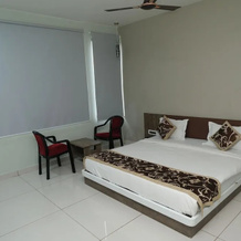 Sukh Sagar Gir Resort, 萨赞 — 照片 3