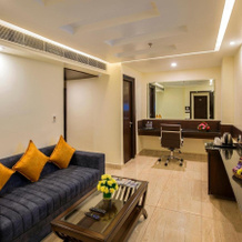 Clarks Inn Suites Katra, 卡特拉 — 照片 4
