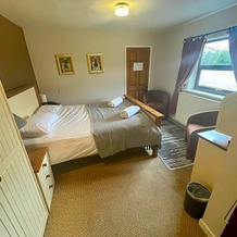 Carreg Bran Hotel, 兰韦尔普尔古因吉尔 — 照片 2