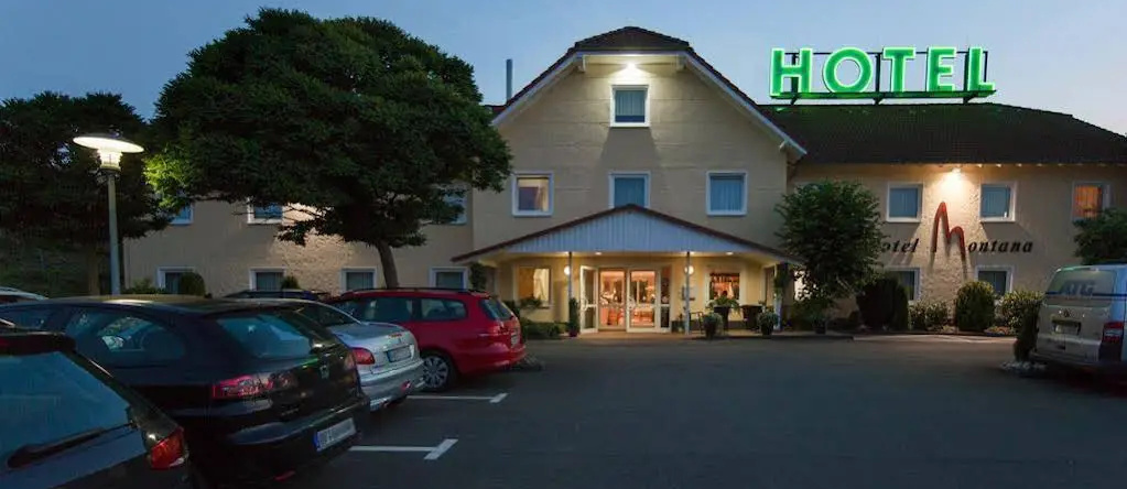 Hotel Montana Diemelstadt, 迪默尔施塔特 — 照片 1