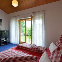 Attractive Holiday Home in Lechbruck am see With Garden, 滨湖莱布鲁赫 — 照片 5