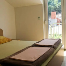 Franić Baćina Lakes Apartments, 佩拉奇科布拉托 — 照片 4