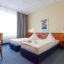 Center Hotel Alte Spinnerei, Burgstaedt — photo 3