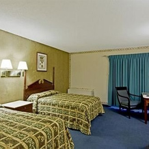 Americas Best Value Inn and Conference Center-Lima, 德尔福斯 — 照片 2