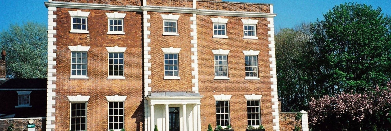 Trafford Hall, Mickle Trafford — photo 1