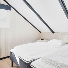 Magnificent Holiday Home in Aakirkeby near Sea, 东瑟马肯 — 照片 2
