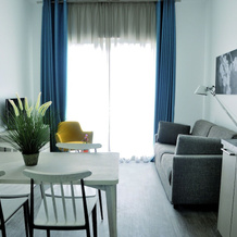 Modern apartment with a balcony located 500m from a spa town, 容扎克 — 照片 4