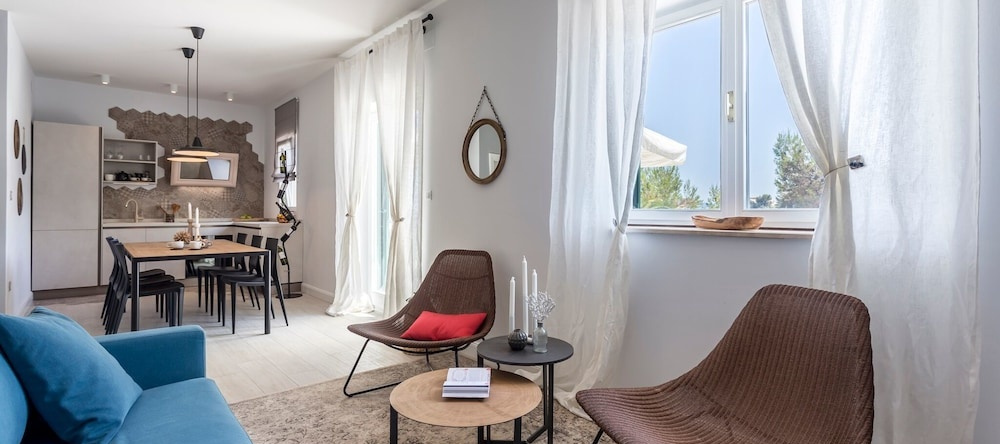 Villa Fantastic Sea View, 苏马尔廷 — 照片 1