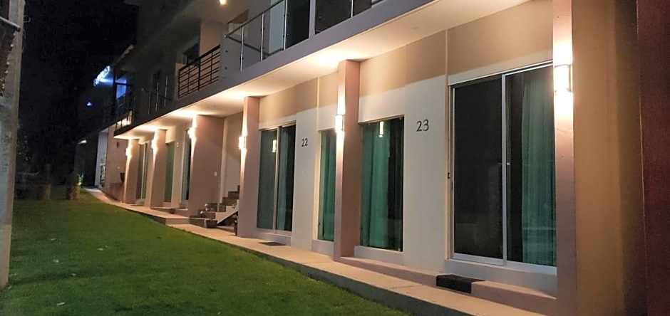 Hotel CaLu 21 en La Laguna, Santa María del Oro, 拉拉古纳 — 照片 1