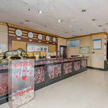 Huayan Hotel, Пинлян — фото 4