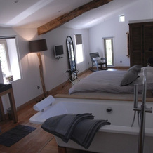 Le Hameau de la Savouillane, 比伊莱巴罗尼 — 照片 3
