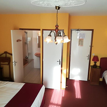 Hostellerie Saint Martin, 克雷勒-叙尔-瑟勒 — 照片 2