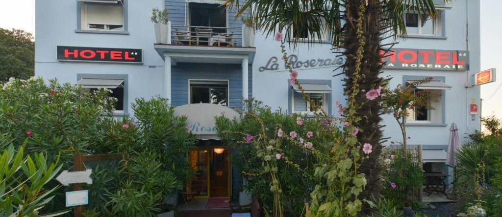 Hotel La Roseraie, 富拉 — 照片 1