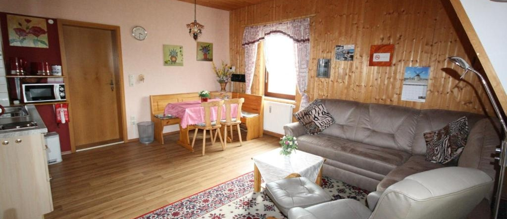 Grosse-Ferienwohnung-Ebert-Green, 泽马塔尔-诺伊多夫 — 照片 1