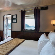 Emeraude Classic Cruises, Халонг — фото 3