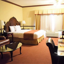 Ayres Hotel & Suites Ontario Airport, 安大略 — 照片 2