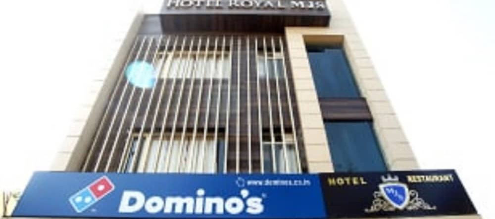 Hotel Royal MJS Pinjore, 卡尔卡 — 照片 1