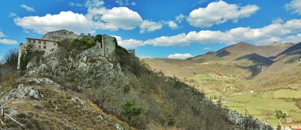 Casa panorama vista lago, 卡斯泰尔迪托拉 — 照片 1