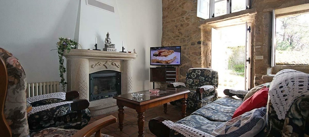 107565 House In Outes, 奥特斯 — 照片 1