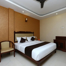 RB Grand Residency by OYO Rooms, Arakkonam — photo 4