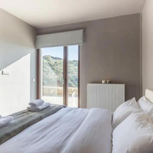 White Hills, Дистомо-Арахова-Антикира — фото 2