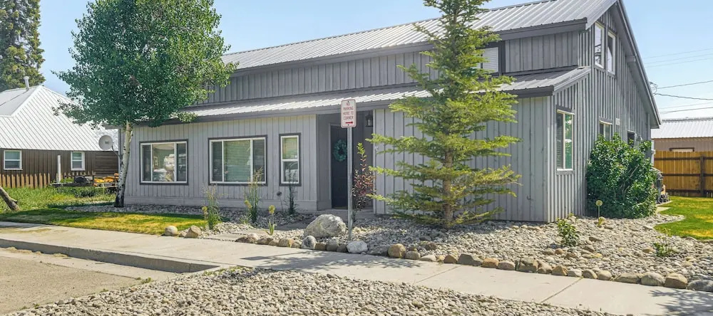 Centrally Located Pinedale Vacation Rental!, 派恩代尔 — 照片 1