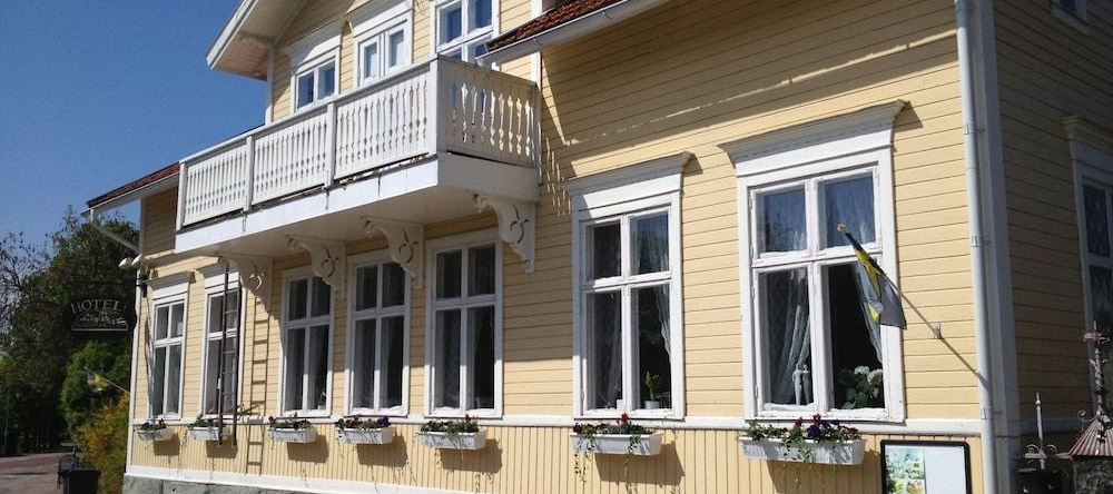 Hotell Floras Trädgård, Эстхаммар — фото 1