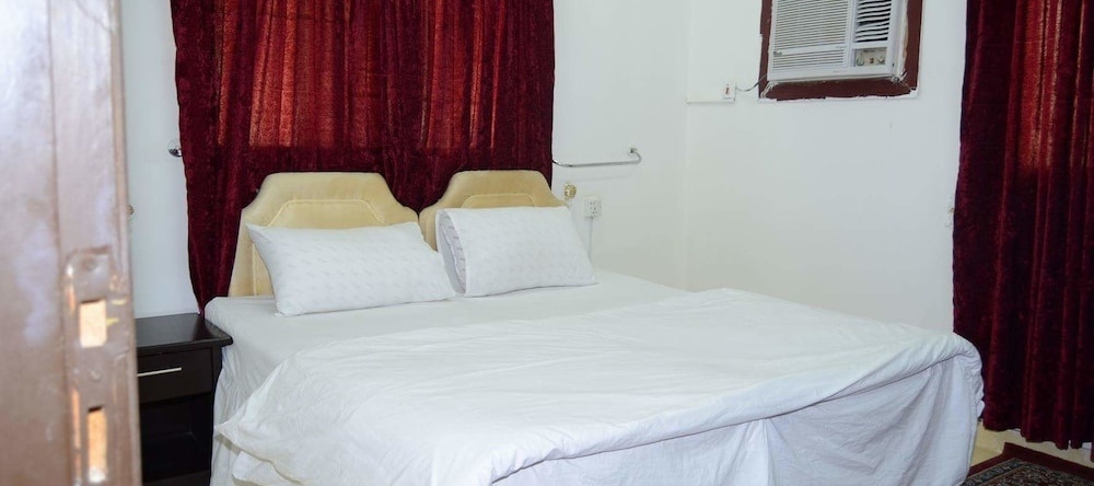 Al Eairy Furnished Apartments Nariyah 2, Нария — фото 1