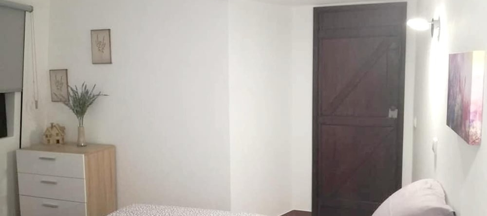 House With 3 Bedrooms in Anadia, With Wonderful Mountain View, Enclosed Garden and Wifi, 阿纳迪亚 — 照片 1
