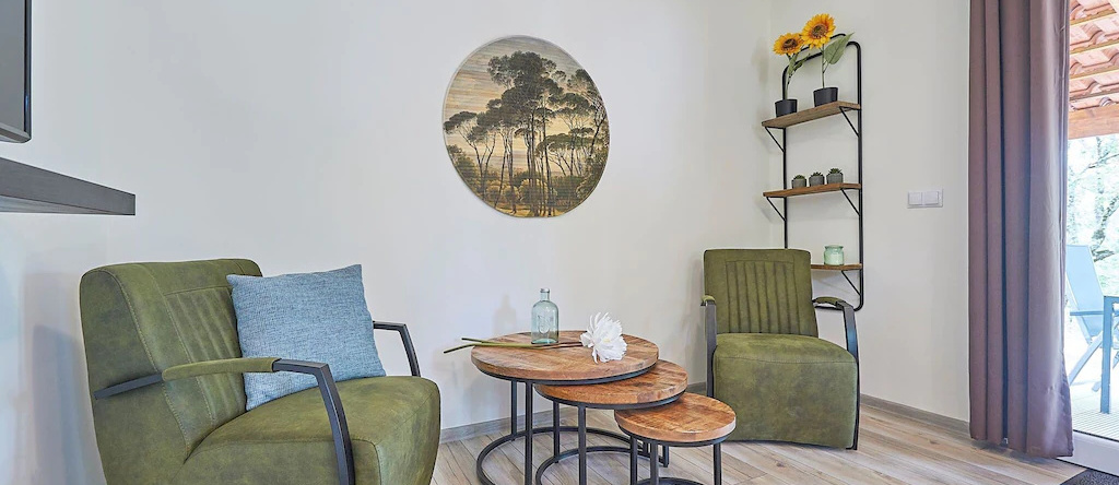 Bungalow in France With Private Garden, 莫鲁 — 照片 1