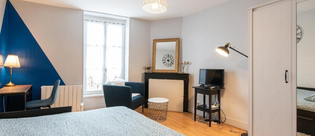 Mâcon - Gare - Centre Ville - Parking - Cosy - Wifi, 马孔 — 照片 1