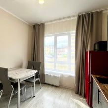 2k Unik Apart Bavariya vozle Lemana Tsentra sporta Kuzbass i Oblastnoy detskoy bolnitsy Flat, 苏霍沃 — 照片 5
