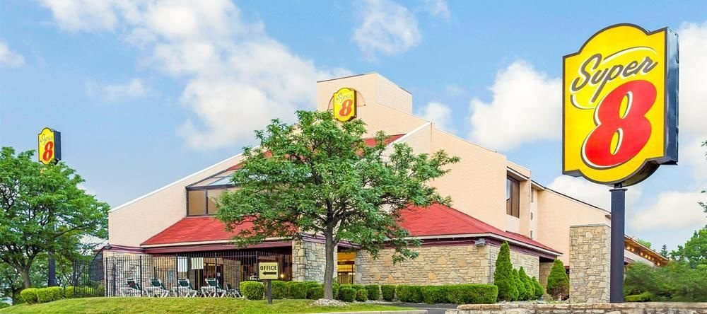 Super 8 Fort Mitchell/Cinci Oh Downtown, Форт-Митчел — фото 1