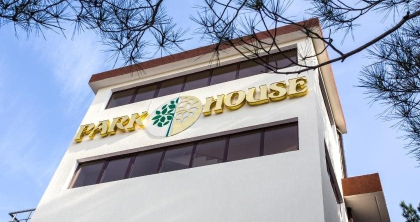 Park House Hotel, 迪夫诺莫尔斯科耶 — 照片 1