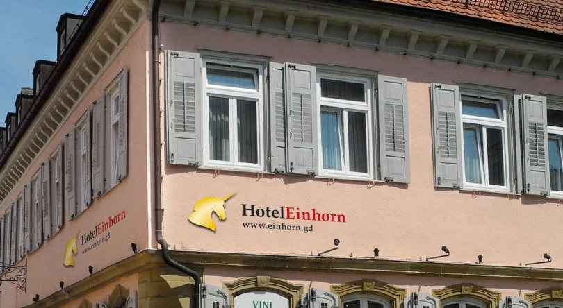 Hotel Einhorn, 施韦比施格明德 — 照片 1