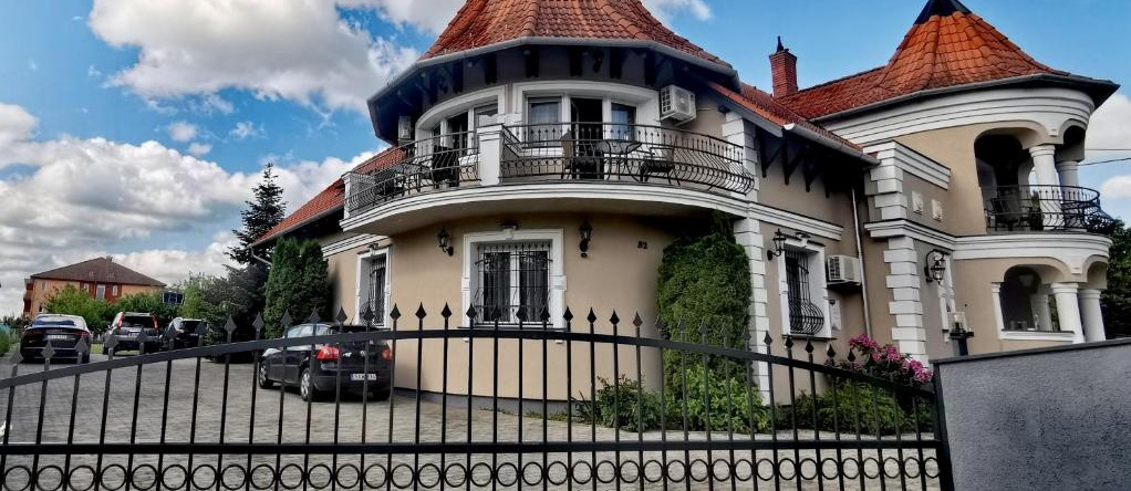 Admirál Villa Kehida, Kehidakustany — photo 1